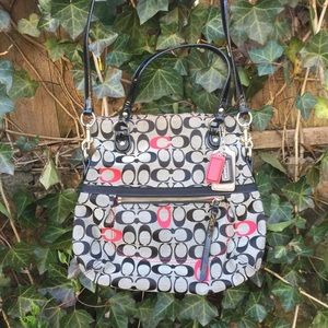 Coach Poppy Signature Fold-over Cross Bag